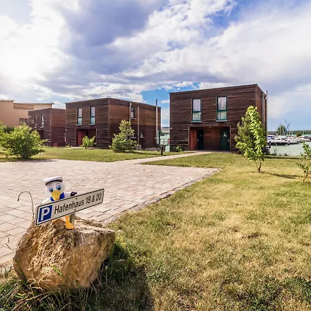 Lagovida Hafenhaus E Am Stoermthaler Hébergement de vacances Grosspoesna